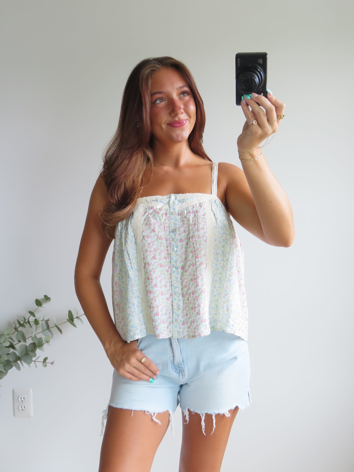 Spring Picnic Tank