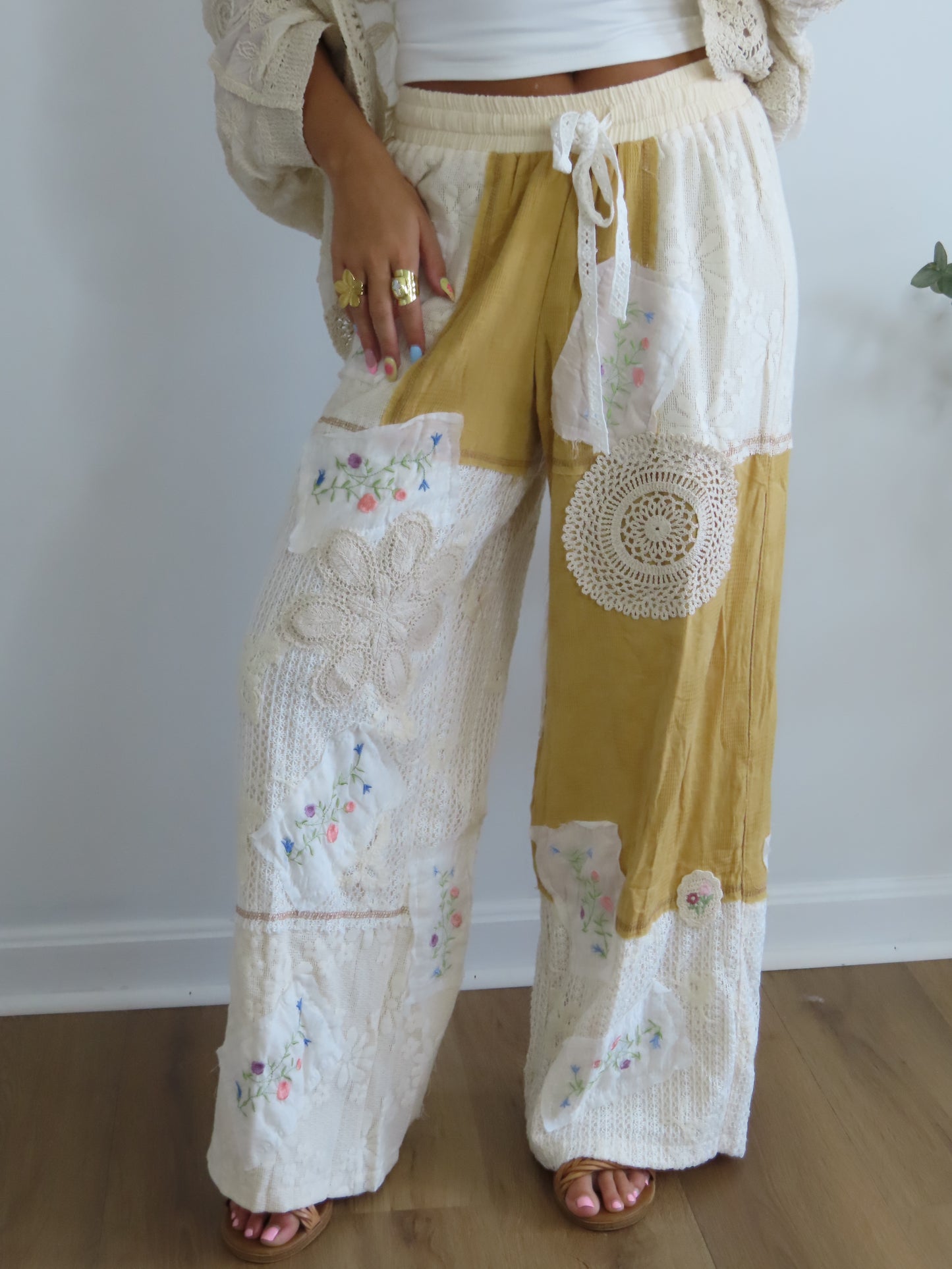 Sweet Stitch Pants- Honey Gold