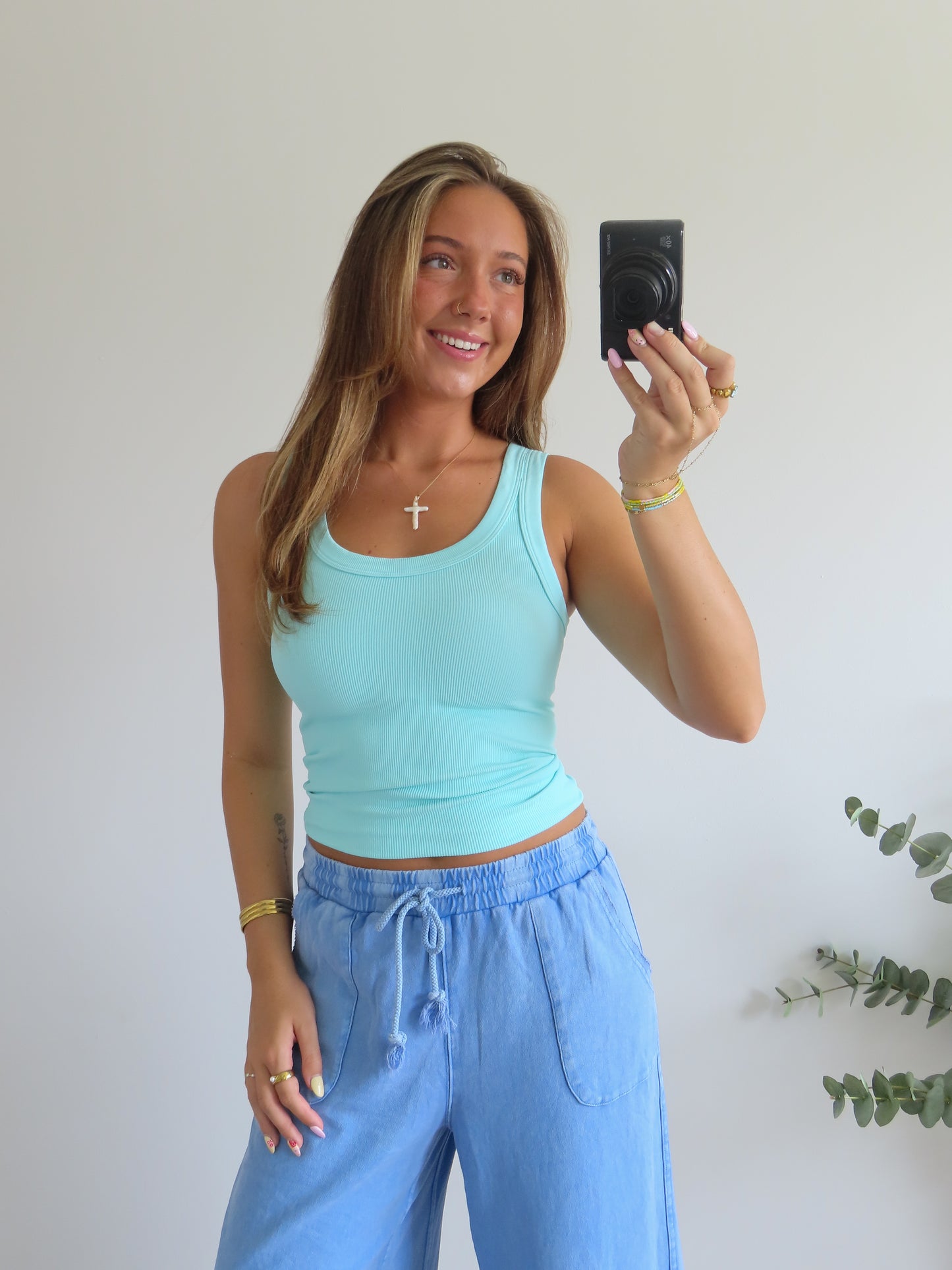 Perfect Layer Reversible Tank