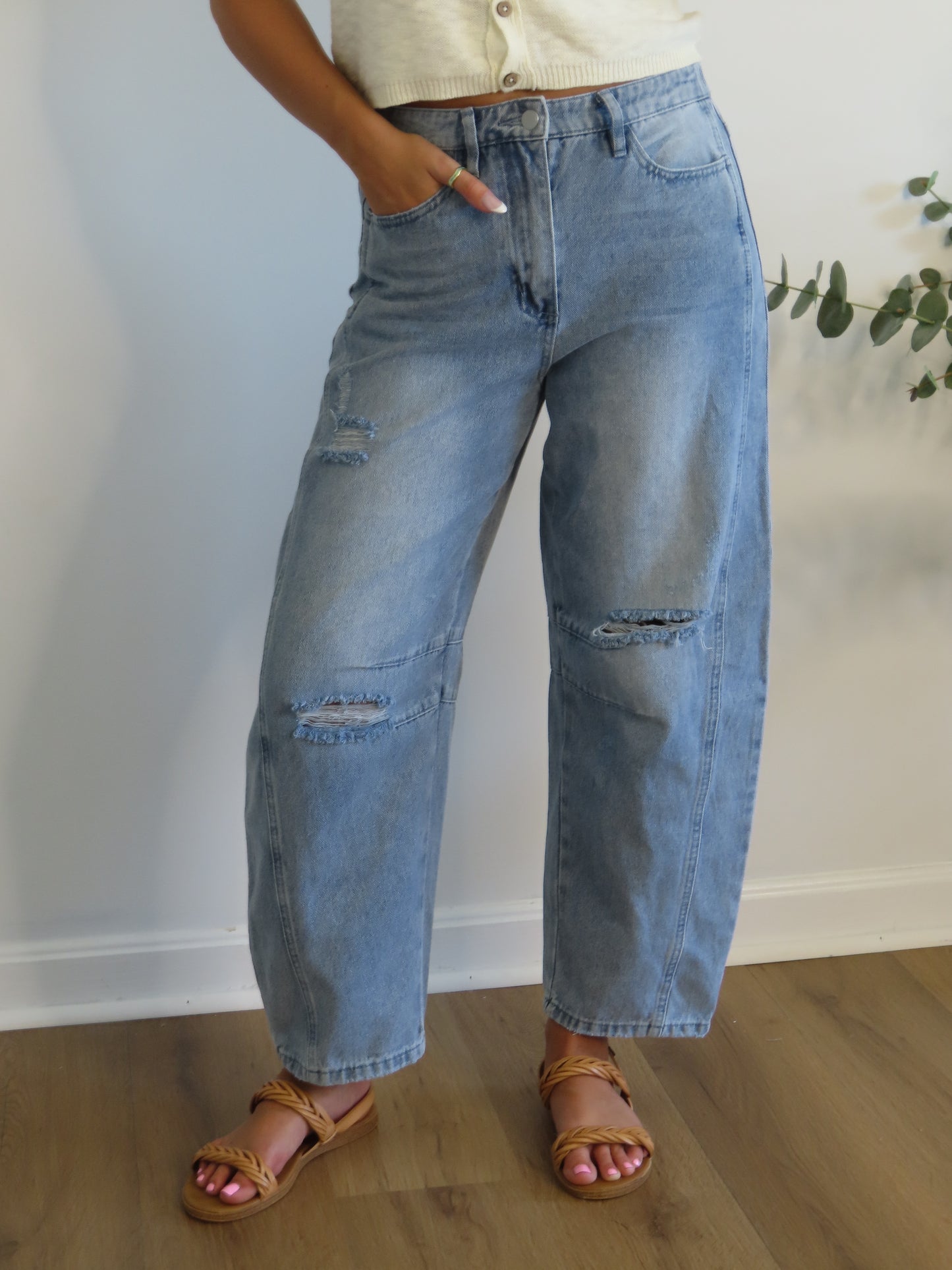 Sunday Market Barrel Jeans