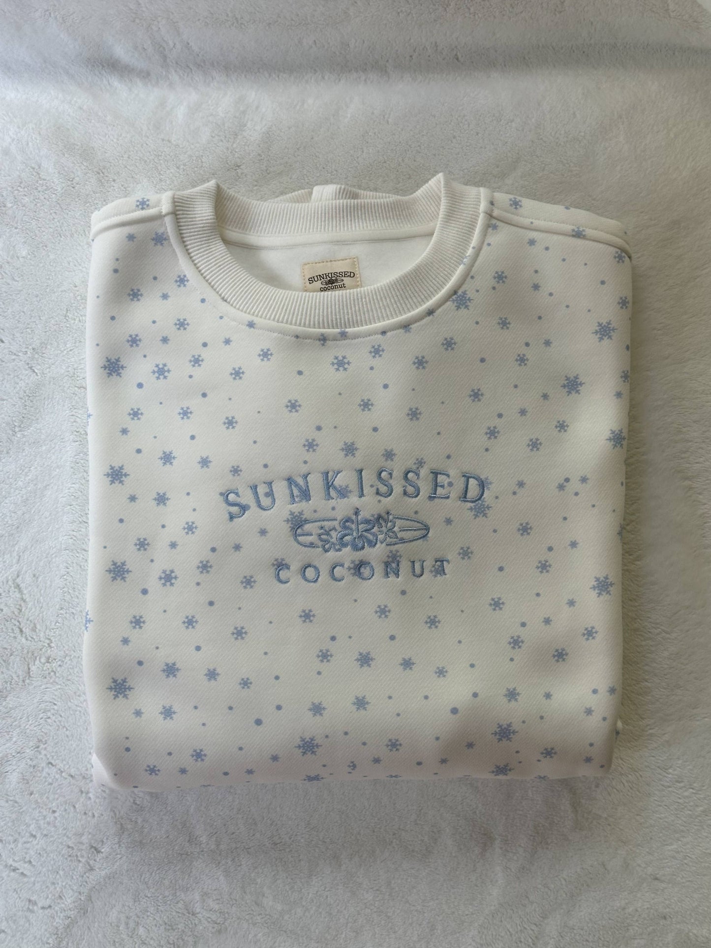 Snowflake Dreams Pullover