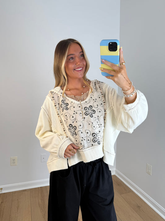 Stitch & Bloom Pullover (PREORDER 3/5)