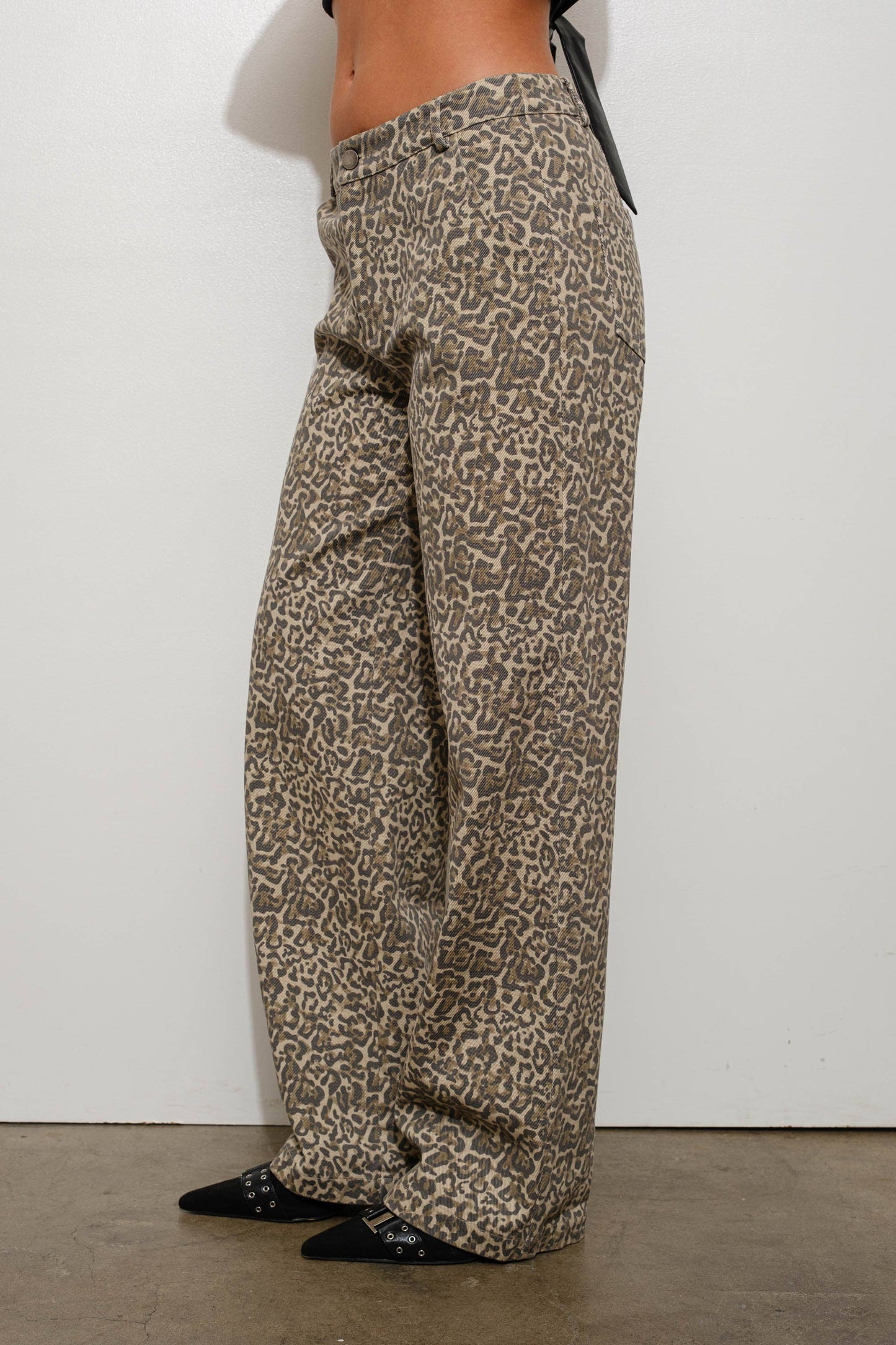 Roaming Leopard Pants