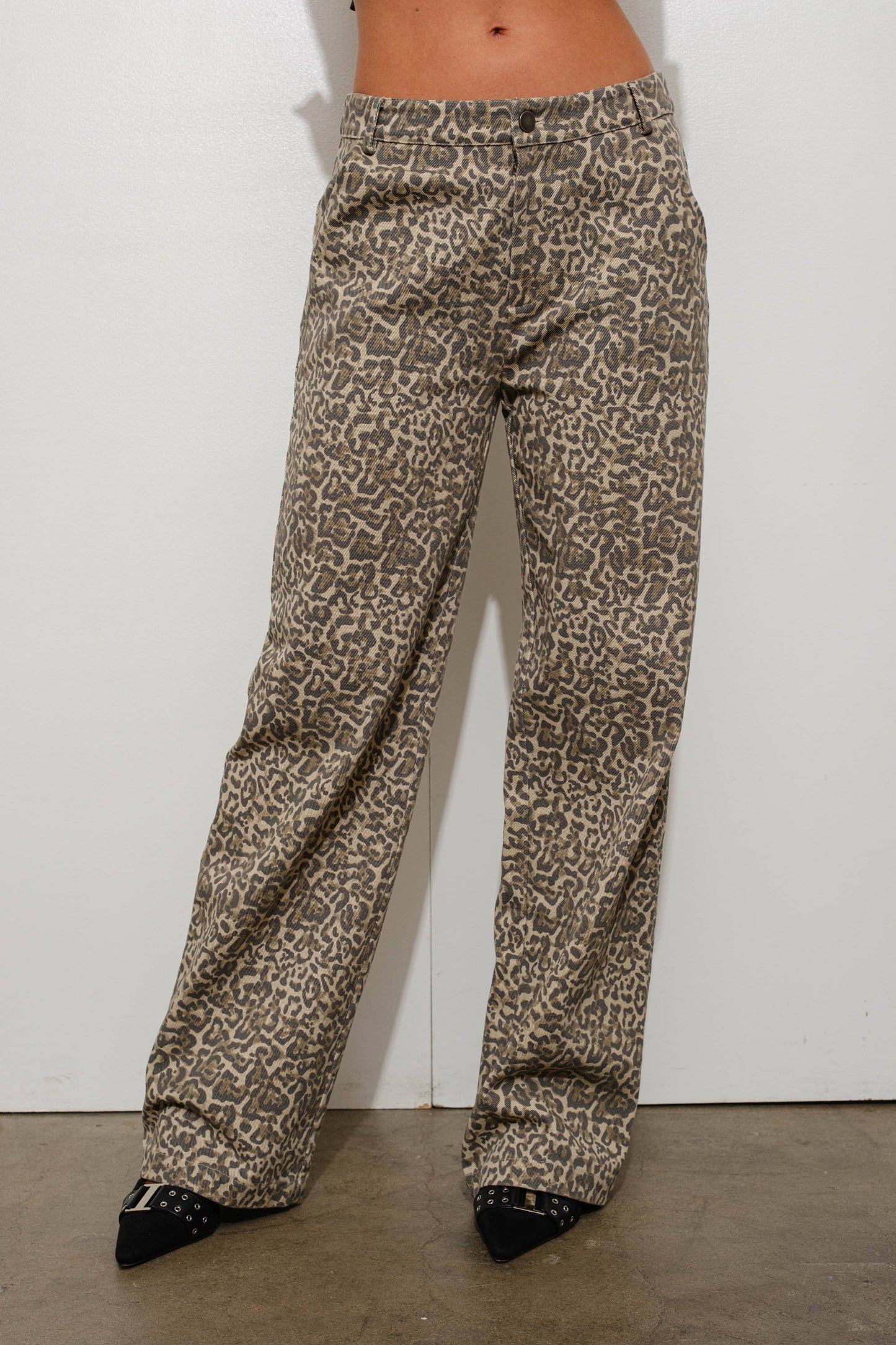 Roaming Leopard Pants