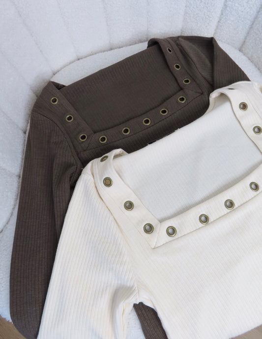 Nova Grommet Long Sleeve Top