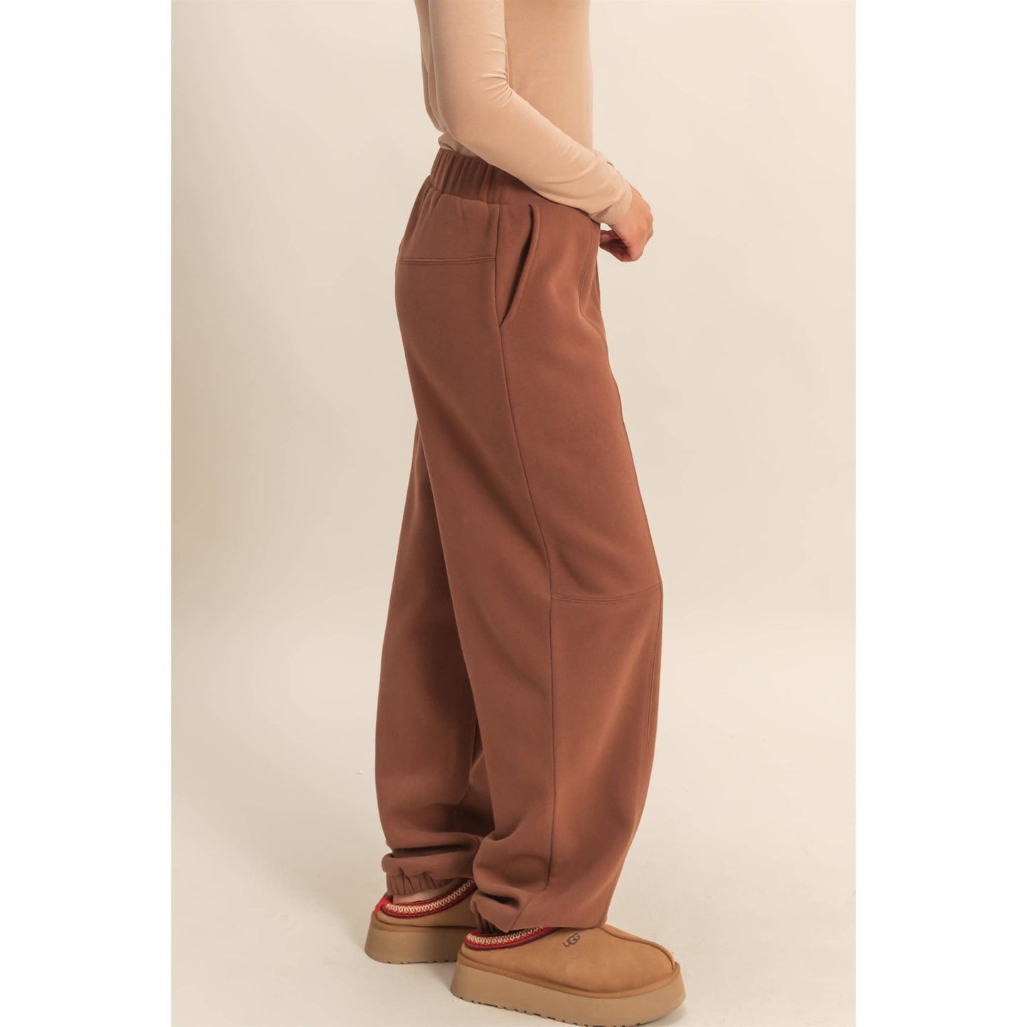 All Is Cozy Joggers (brown)