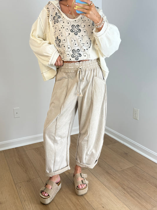 Sand Shell Barrel Sweats