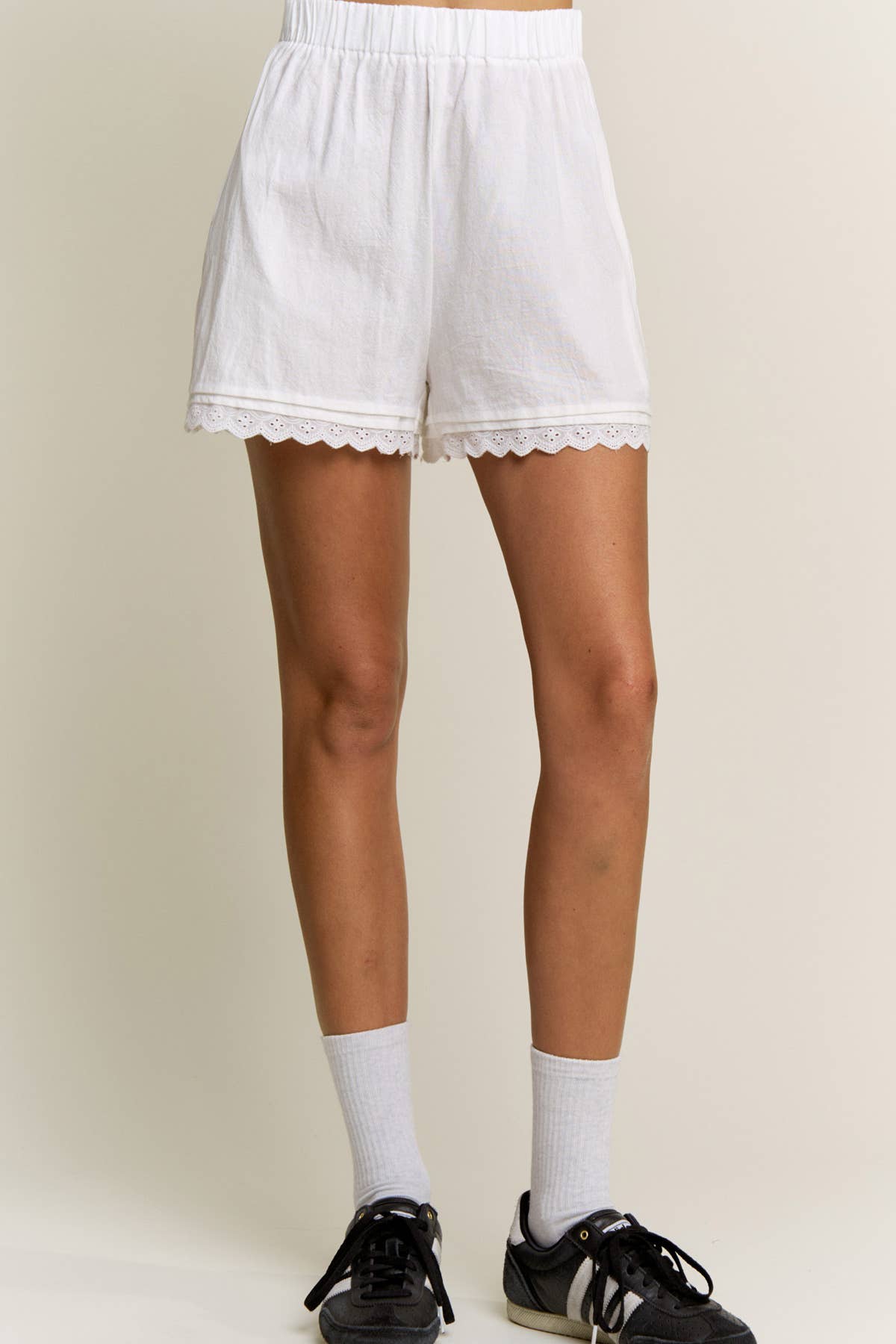 Honey Lace Trim Shorts (3/13)