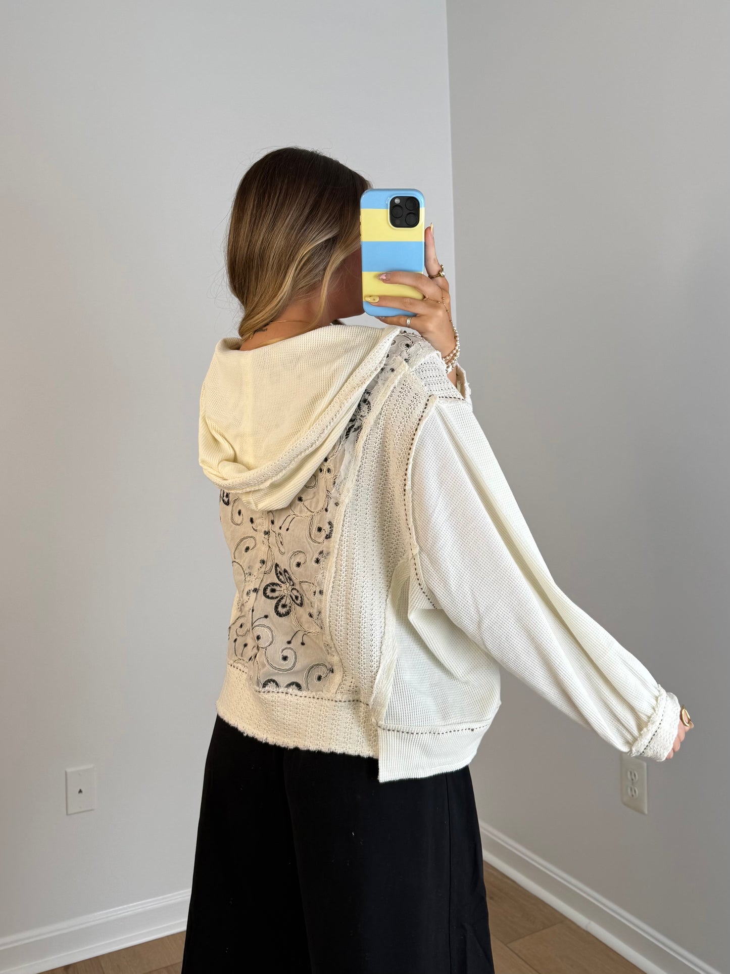 Stitch & Bloom Pullover (PREORDER 3/5)