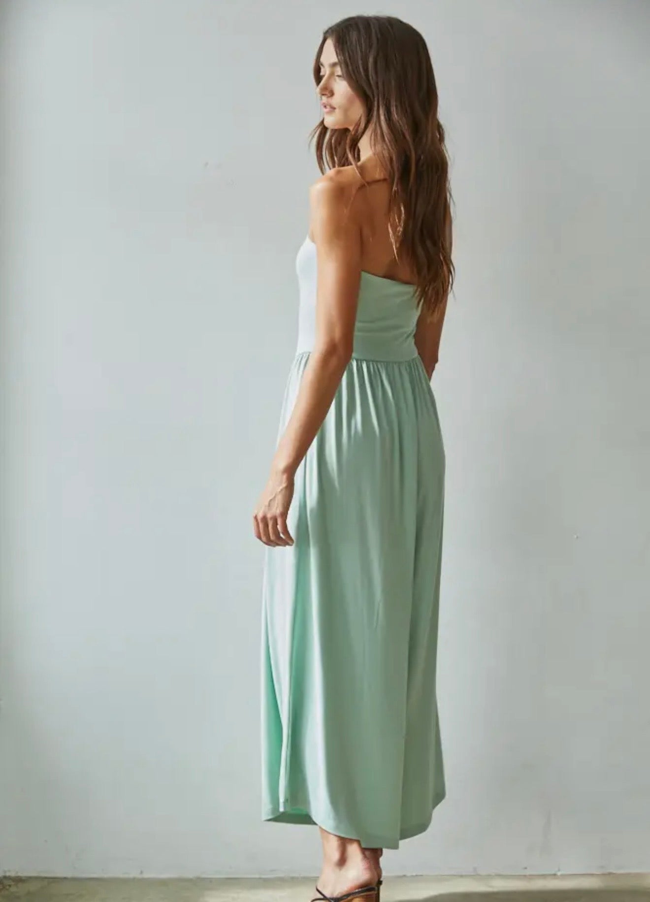 Barefoot Breeze Jumpsuit (Mint & Black)