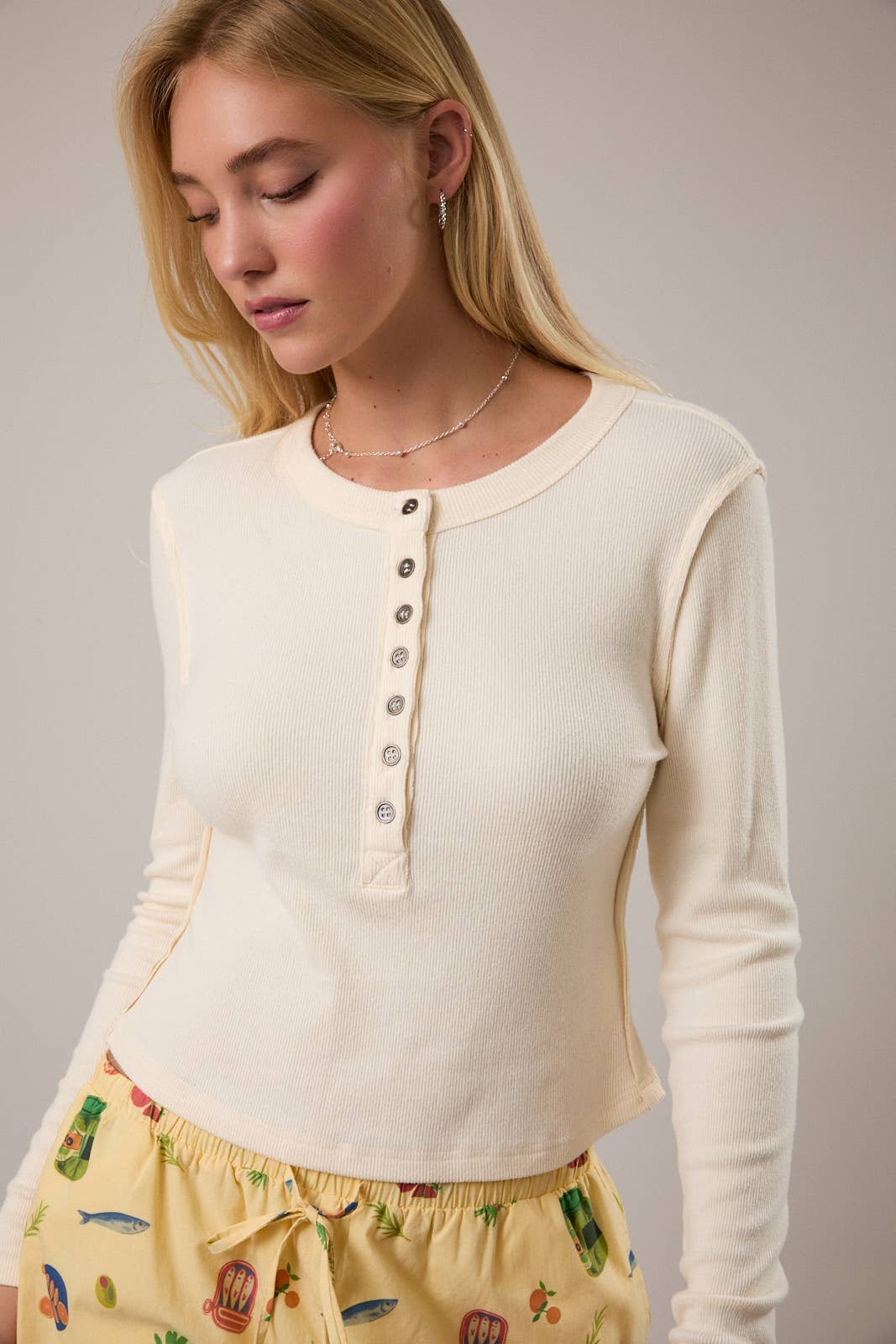 Pretty Little Henley