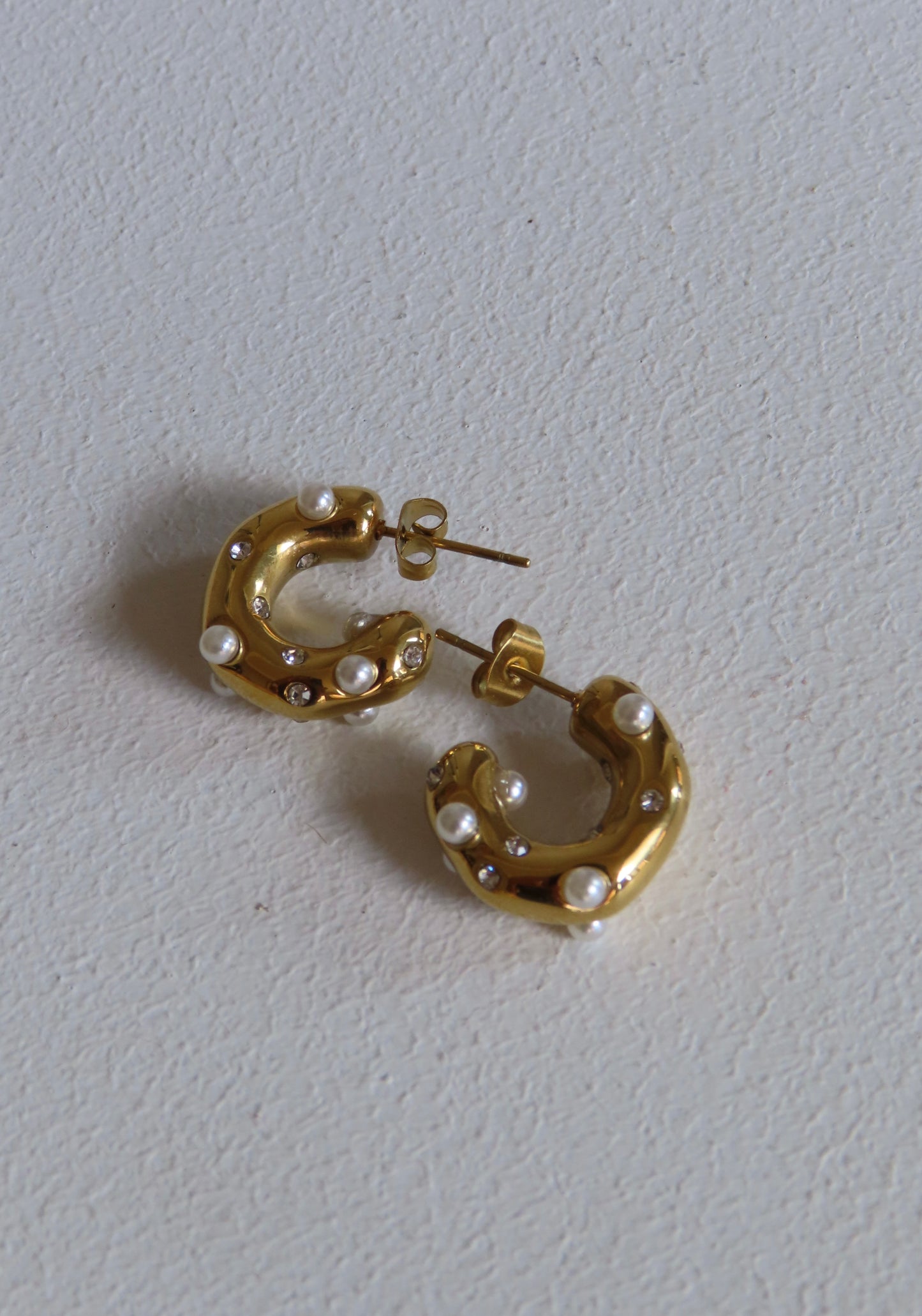 Pearl Luxe Hoops