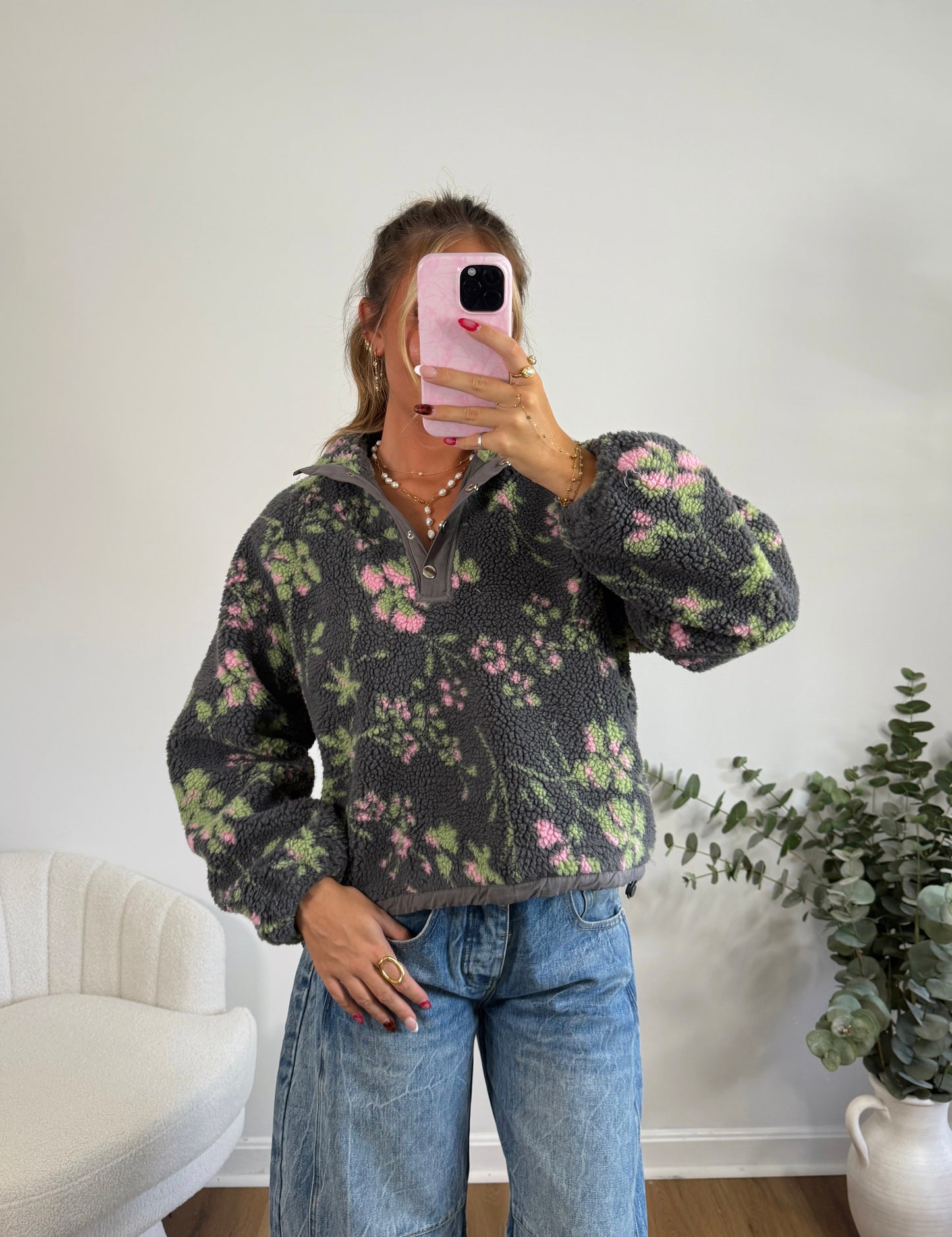 Wildflower Lodge Sherpa