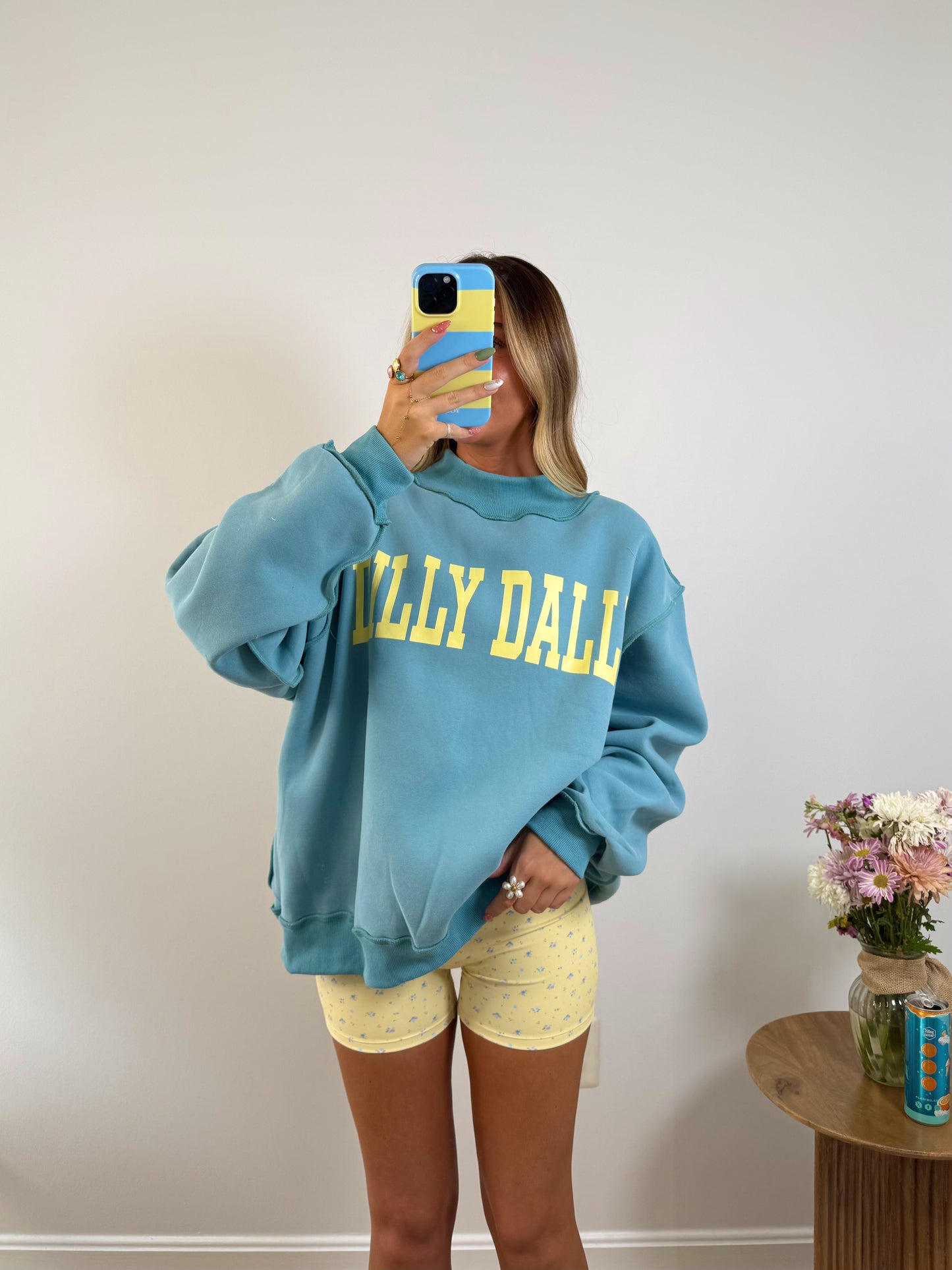 Dilly Dally Mockneck