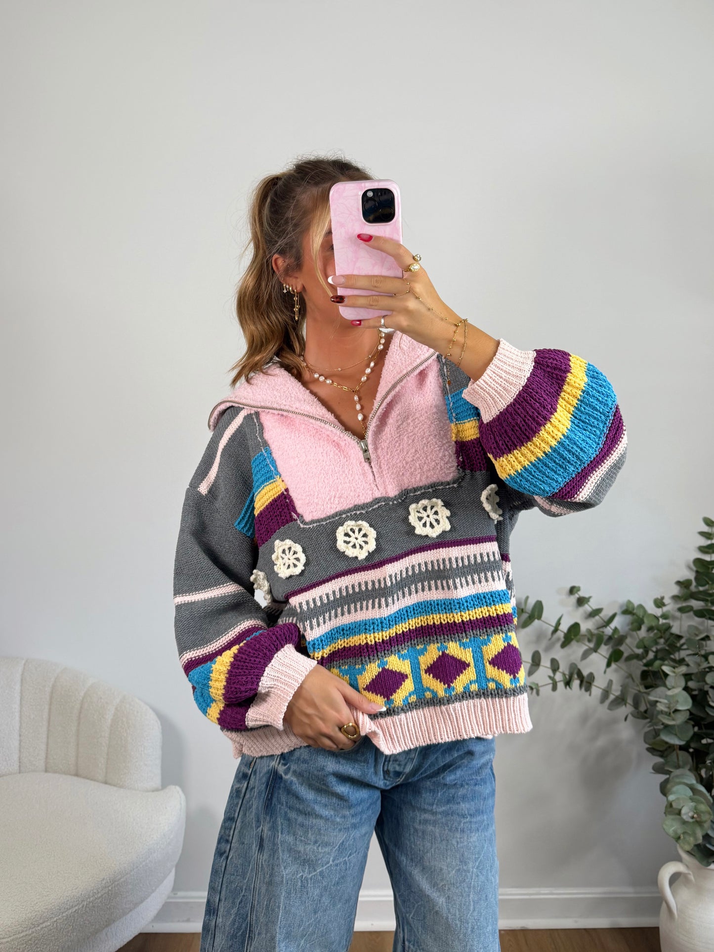 Vintage Charm Pullover