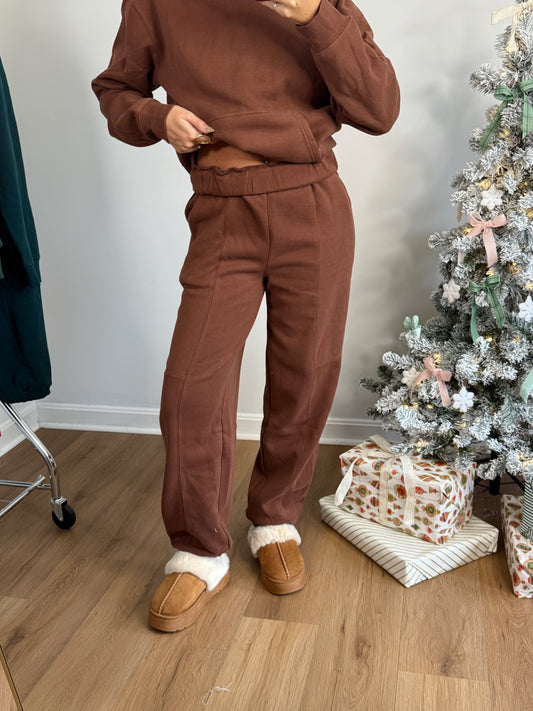 All Is Cozy Joggers (brown)