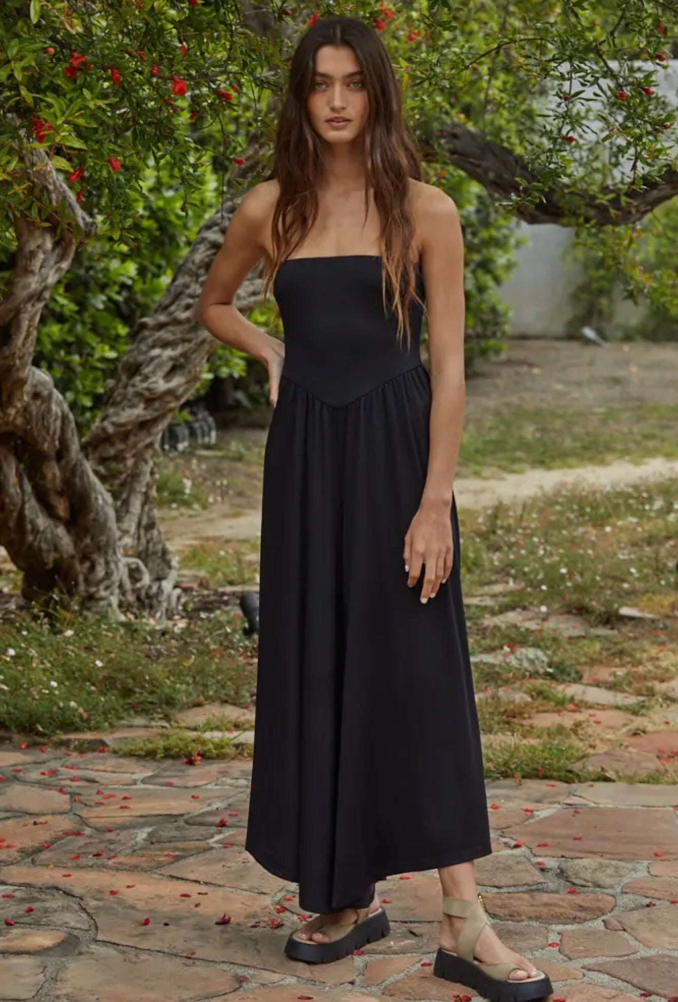 Barefoot Breeze Jumpsuit (Mint & Black)