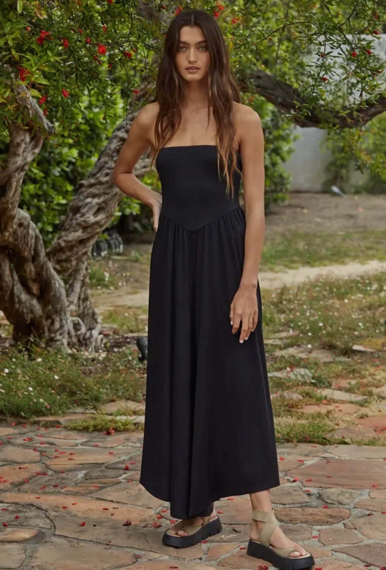 Barefoot Breeze Jumpsuit (Mint & Black)