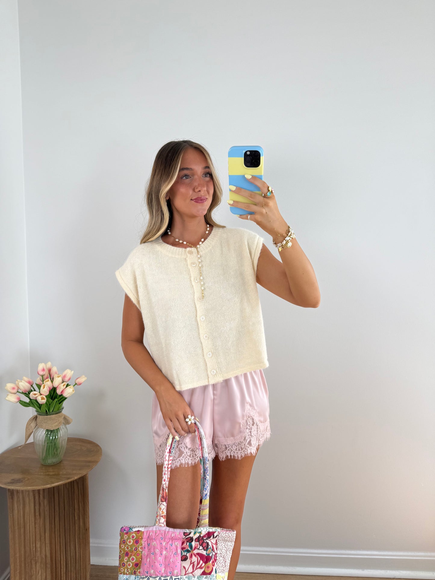 Soft Staple Sleeveless Cardigan
