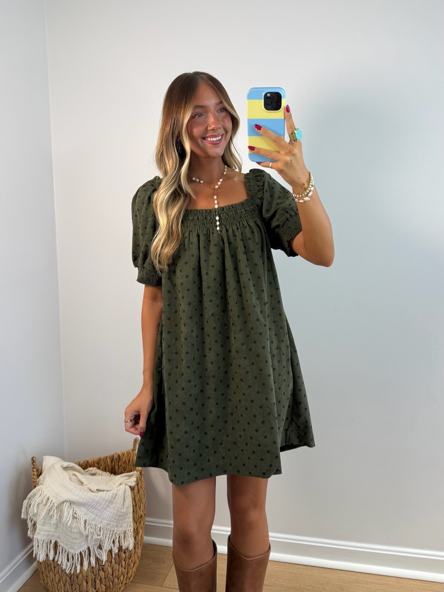 Hattie Mini - Pine