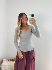 Essential V-Neck Henley - Grey