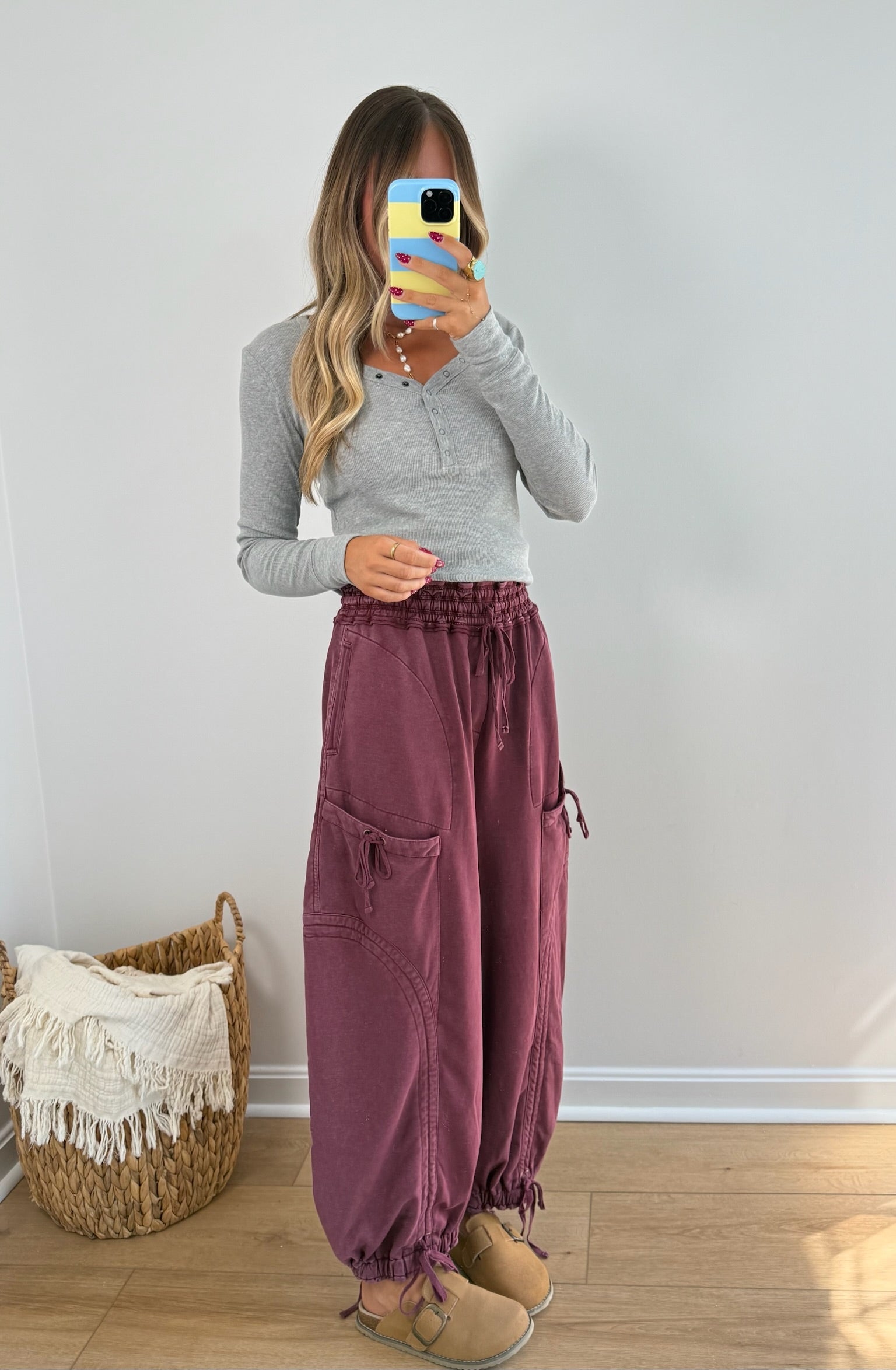 Carefree Joggers - Mulberry