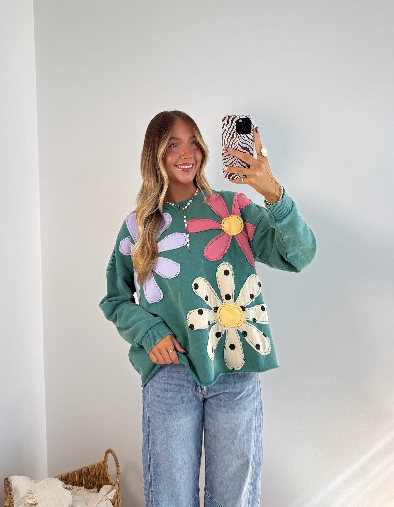 Daisy Darling Pullover - Teal