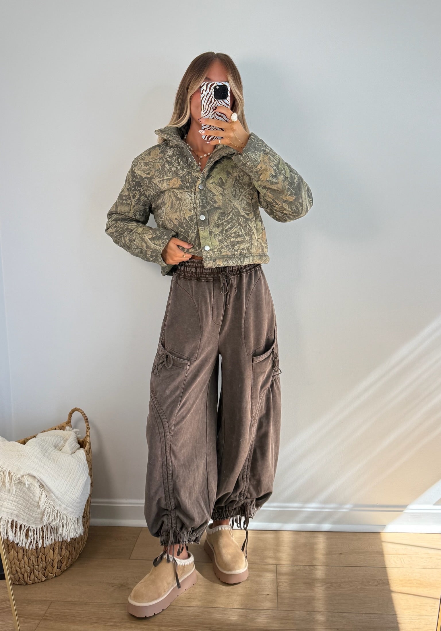 Carefree Joggers - Mocha
