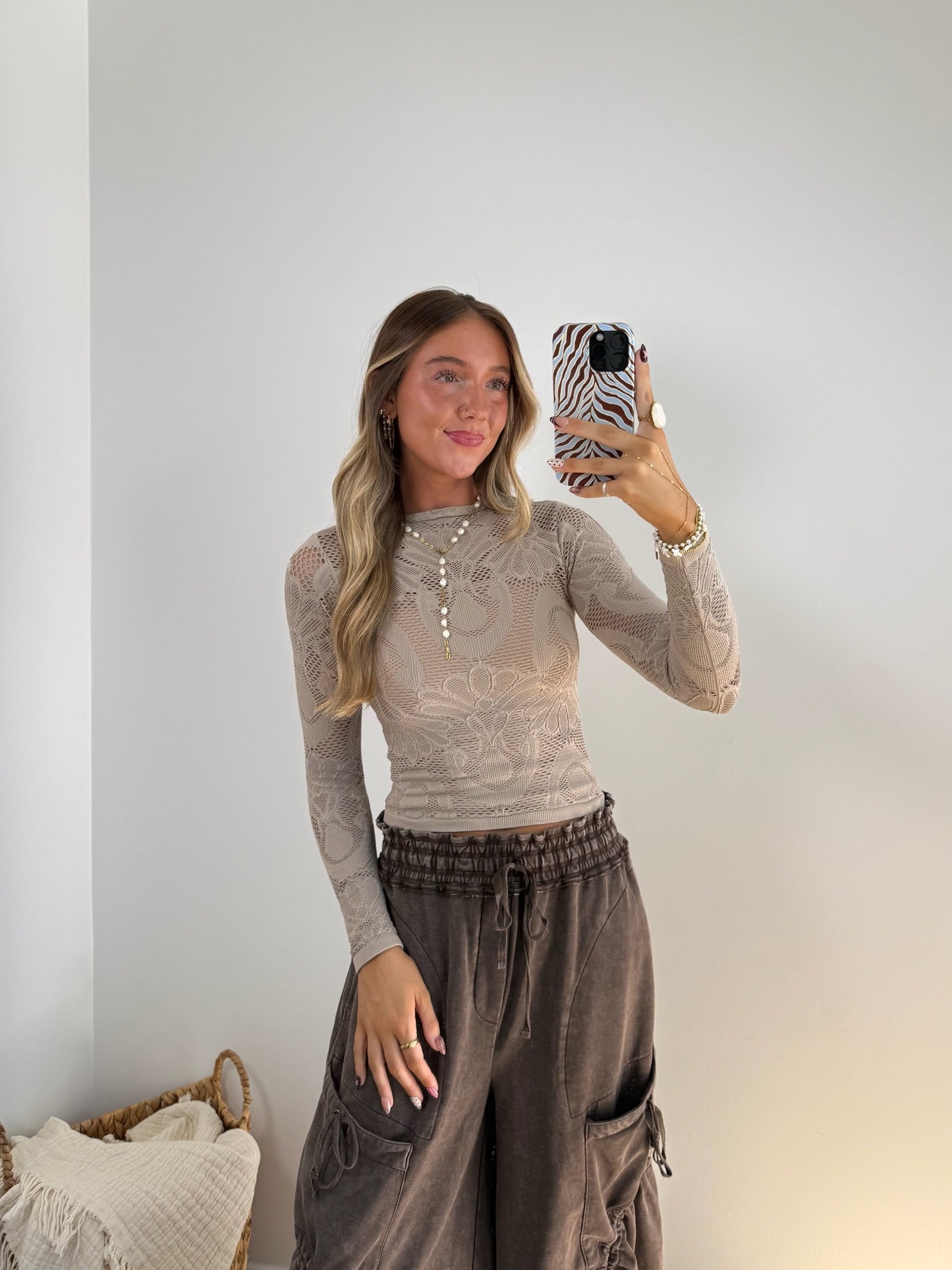 Vintage Lace Long Sleeve - Mushroom