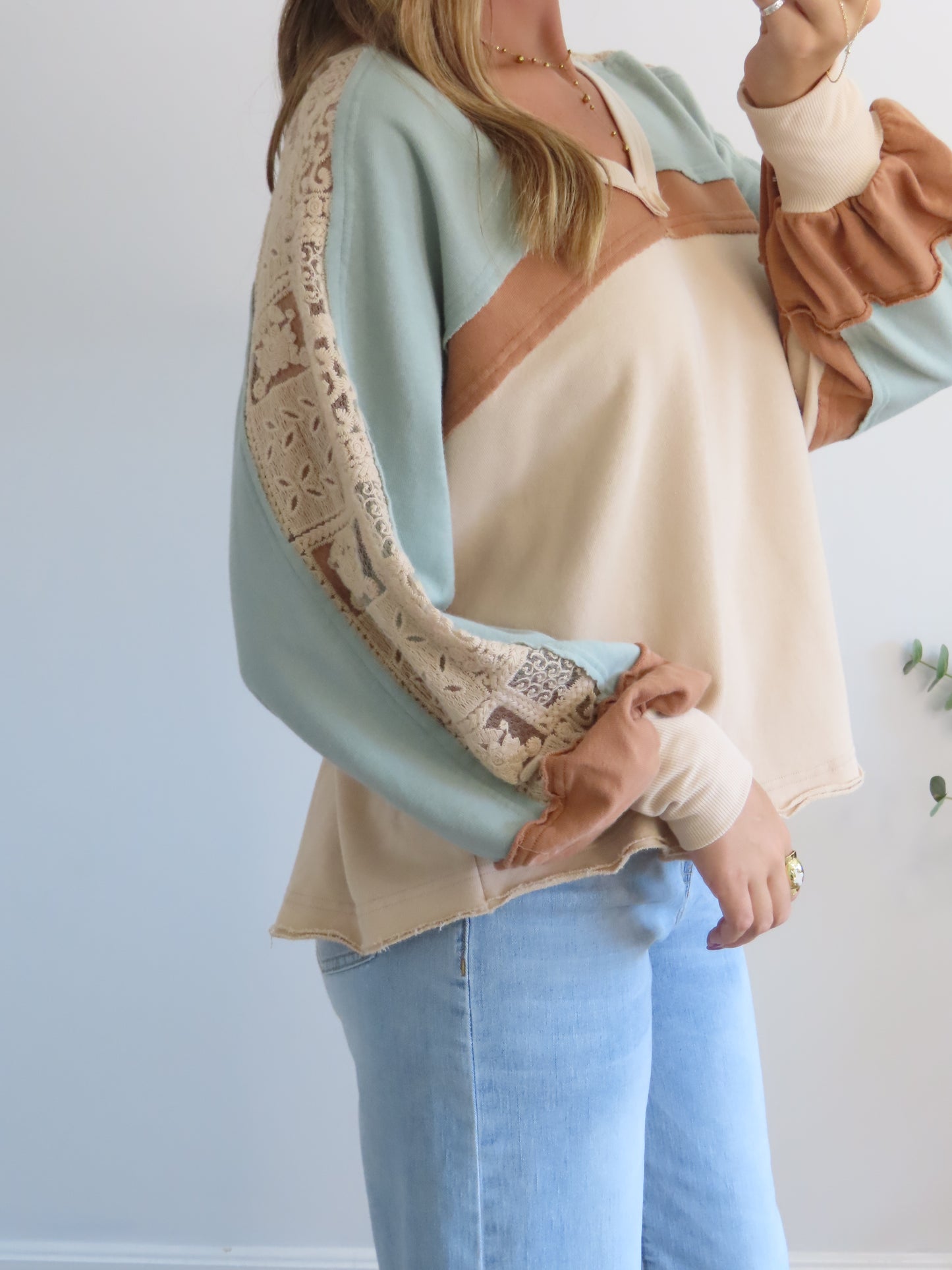 Country Lane Pullover