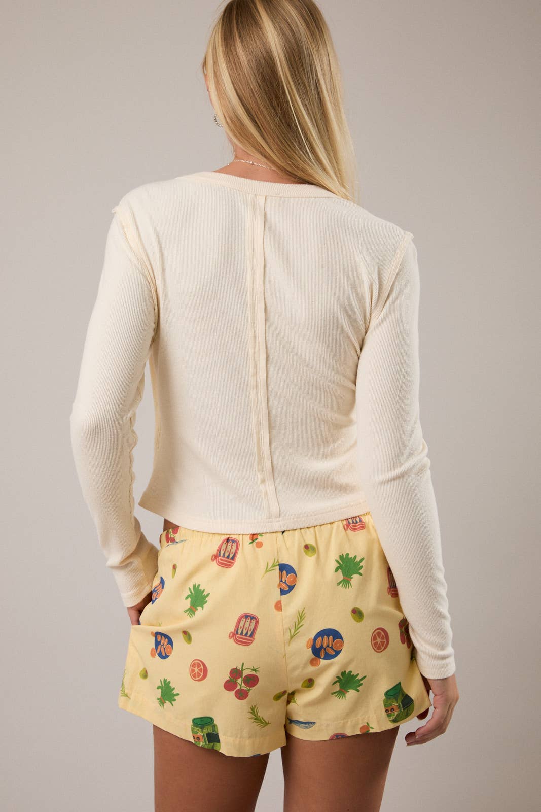 Pretty Little Henley